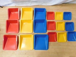 M018Mちょる【砂場用品/砂場あそび】ジャクエツ 砂すくいセット 大・小/各9(3色各3)合計18点セット/幼稚園 保育園 おもちゃ