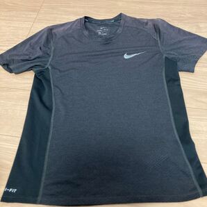 ナイキ ランニングシャツ Mサイズ