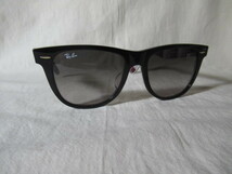 Ray Ban WAYFARER　サングラス　新品　レイバン　ウェイファーラー　スモークグラデーションレンズ　RB-2140-F　1318/3A_画像1