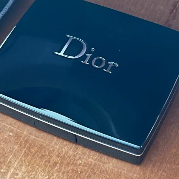 Dior アイシャドウ　サンククルール　6g