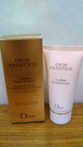 Dior Prestige la Creemed Mando Rose Cream