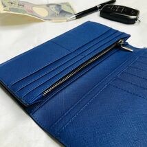 【田中革具】訳あり 黒×青　ハンドメイド カーボンレザー 二つ折り財布 ウォレット コインケース 牛革 レザー メンズ財布 長財布 ビジネス_画像8