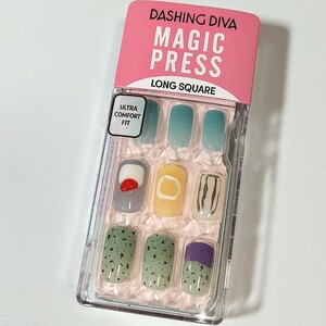 日本未発売品 1229 Dashing Diva ダッシングディバ マジックプレス ネイルチップ 付け爪 1秒ジェルネイル