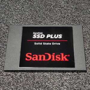 SanDisk SSD PLUS(SDSSDA-240G) 240GB SATA SSD 正常品 2.5インチ内蔵SSD フォーマット済み PCパーツ 動作確認済み 250GB 256GB