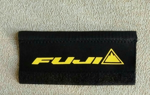 新品 　チェーンステー プロテクター カバー フジ　FUJI 【送料最安84円！】