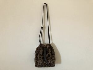 ! Proportion Body Dressing fur shoulder bag Brown!