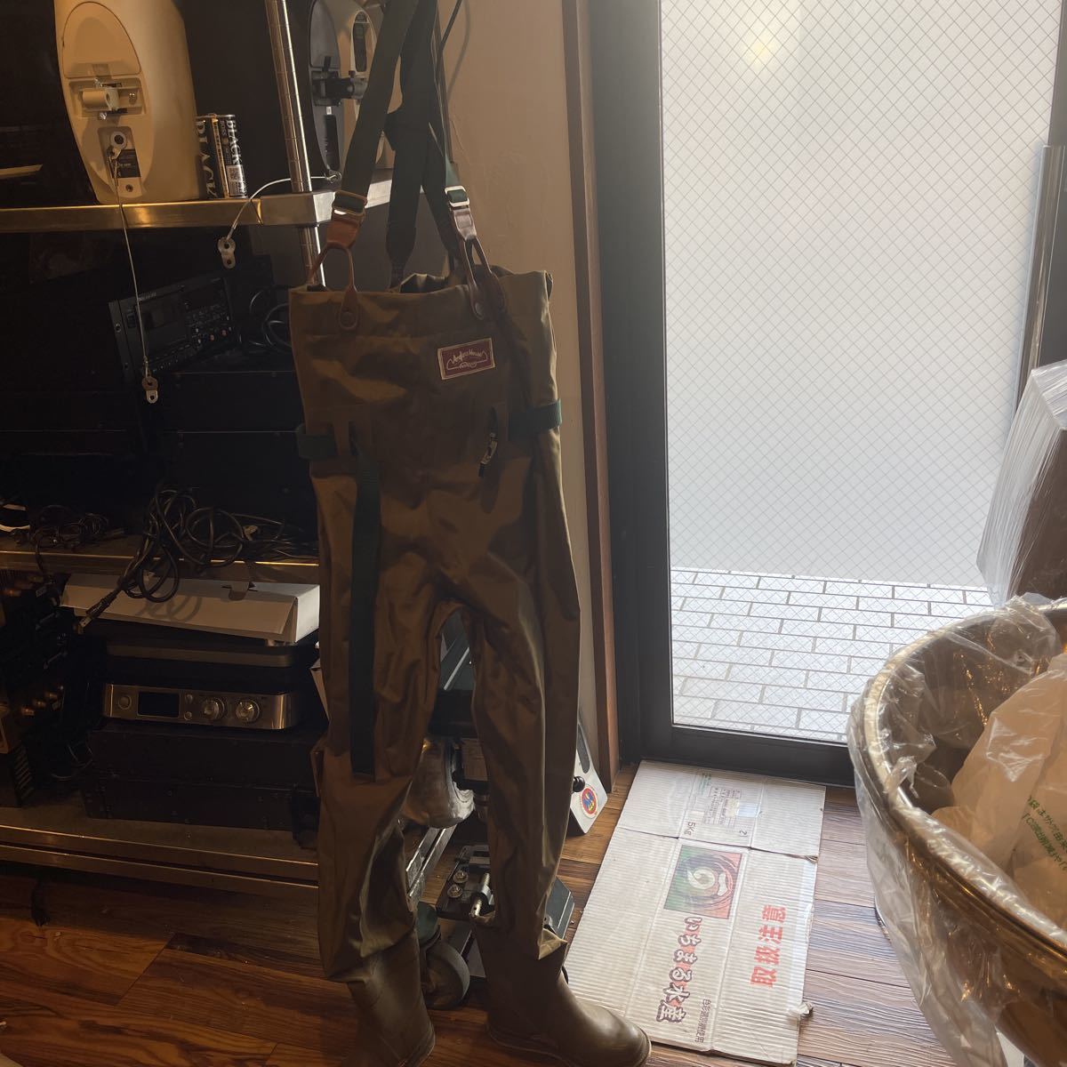 全ての (チェストハイ型 LLサイズ タイトフィットソルトブレス