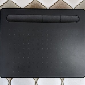 Intuos CTL-4100