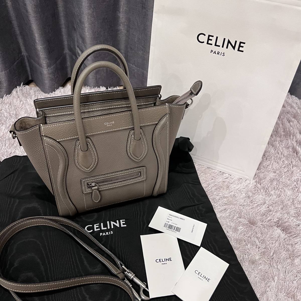 最低価格 【早い者勝ち!】CELINE セリーヌ 長財布 www.esn-spain.org