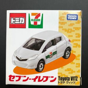 トミカ セブンイレブン オリジナル トヨタ ヴィッツ
