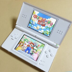 ニンテンドーDS Lite クリスタルホワイト+純正ACアダプタ+純正タッチペン+おまけソフトのセット