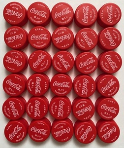 【送料140円】ペットボトルキャップ　30個　赤　×　白　コカコーラ　ハンドクラフト　工作　簡易洗浄済