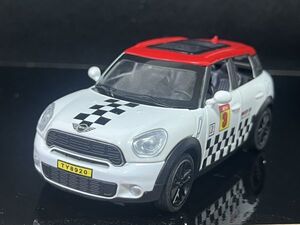 BMW MINI ミニ ホワイト 1/32 ミニカー H94