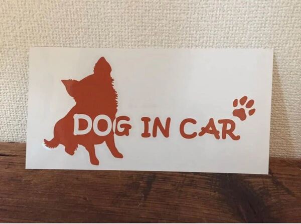 * Dog in car チワワ*カッティング ステッカー 犬 キャメル