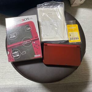 Newニンテンドー3DS LL メタリックレッド