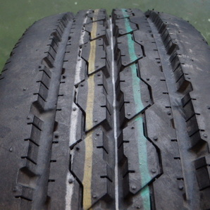 L15450-ブリヂストン R205 205/85R16 117/115L 中古 9.9分山 1本のみ サマータイヤ 2013年製の画像4