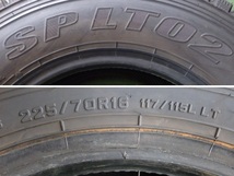 L15023-ダンロップ SP LT02 225/70R16 117/115L 中古 7分山 2本セット スタッドレスタイヤ 2014年製_画像2