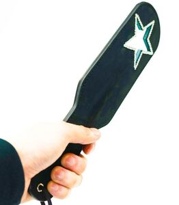 鞭 皮 むち 演劇 本格 ムチ 武器 星 用具 ペット スズ コスプレ 女王様 奴隷