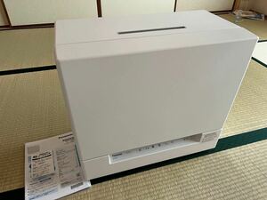 (現行最新機種 使用歴少)食器洗い乾燥機 Panasonic NP-TSK1 専用台N-SP3付き 保証期間内