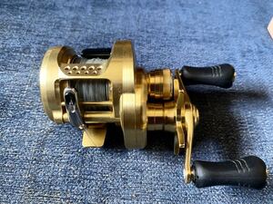 シマノカルカッタコンクエスト 101 程度良好 14カルコン左CONQUEST SHIMANO