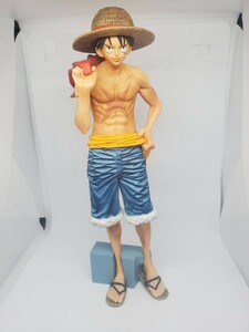 ONE PIECE　 ワンピース ルフィ　フィギュア