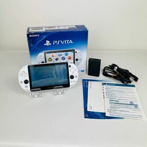 【美品】PlayStation Vita（PCH-2000) WiFi対応モデル