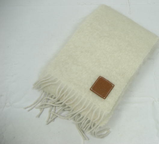 ヤフオク! -ロエベ マフラーの中古品・新品・未使用品一覧