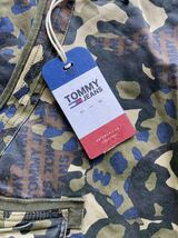 TOMMY JEANS / トミージーンズ カモフラ 迷彩 ハーフパンツ サイズ28 トミーヒルフィガー_画像4