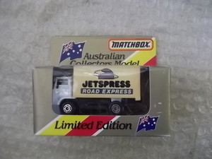 当時物 未開封 1981年 マッチボックス ダッジ トラック ジェットプレス オーストラリア発行 箱入りクーリエ バン 現状渡し品