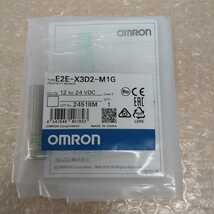 未使用品　OMRON　E2E-X3D2-M1G　近接センサ　P-425_画像1