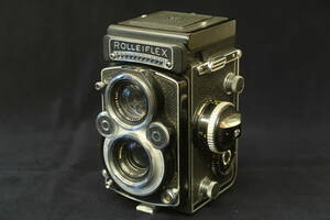 中古 二眼レフカメラ ROLLEIFLEX ローライフレックス 3.5F Schneider-Kreuznach Xenotar 1:3.5/75 Heidosmat 1:2.8/75 レザーケース付き