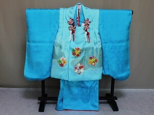 高級正絹被布セット　三歳用　七五三着物　祝い着　日本製　ロイヤルブルーの被布セット　C4448
