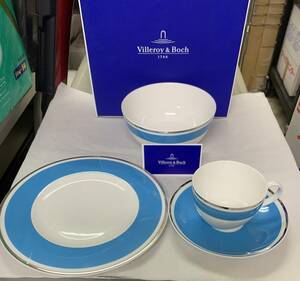 未使用品　Villeroy＆Boch　ビレロイ＆ボッホ　アンマットカラー　スカイブルー　食器セット　4点セット　元箱付き②