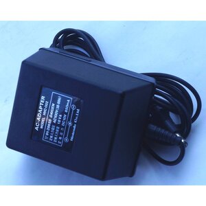 ニンテンドー ACアダプタ HVC-002