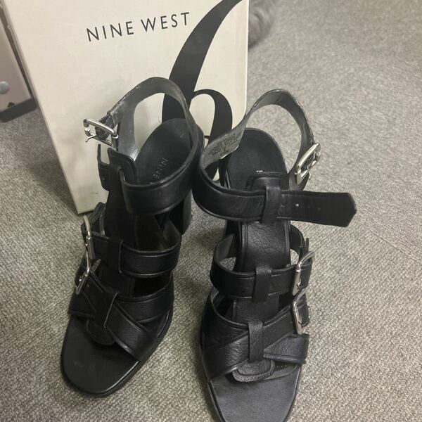 新品未使用ナインウエスト Nine West サンダル