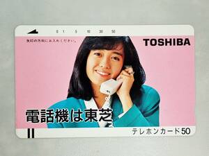 未使用　テレカ　早見優　TOSHIBA　電話機は東芝/TE3-3