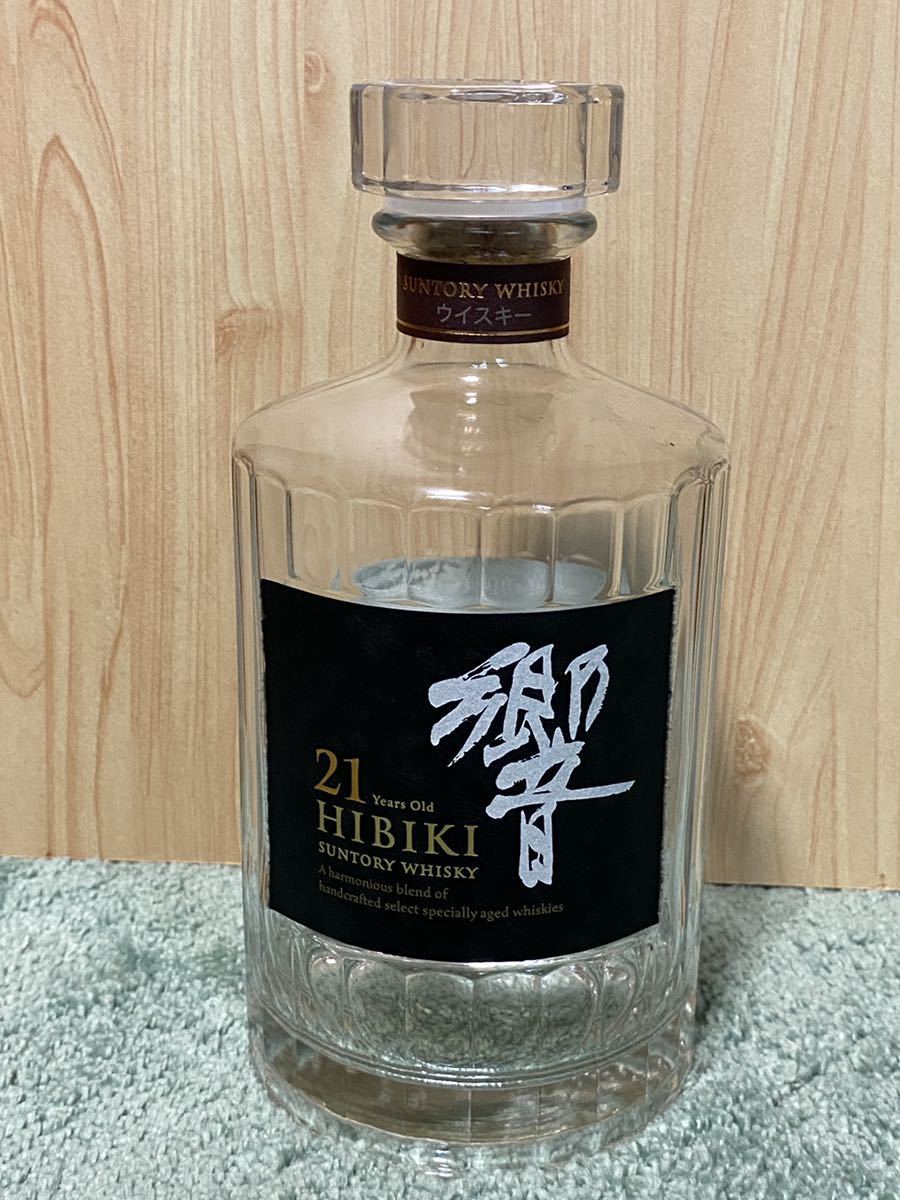 カテゴリ】 サントリー - サントリー 響 700ml 12本の通販 by ひめ ★お求めやすく価格改定★ サントリー 響 12本 ウイスキー
