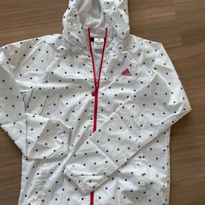adidas ウィンドブレーカー