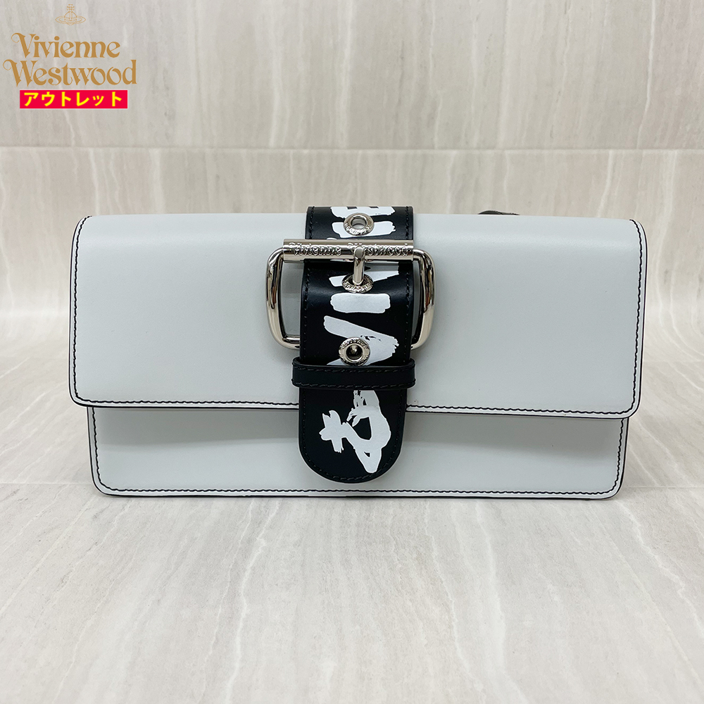 Vivienne Westwood クラッチバッグの値段と価格推移は?|93件の売買