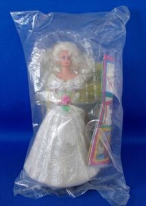  unused Barbie wedding dress McDonald's happy set that time thing MATTEL barbie.... doll 