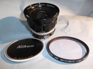 Nikon カメラレンズ NIKKOR-UD Auto 1:3.5 f=20mm NIPPON KOGAKU フィルター Kenko MC SKYLIGHT (1B) 72mm ジャンク品 動作未確認 JAPAN 
