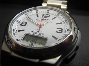 CITIZEN シチズン Q&Q UP08 電波ソーラー デジアナ 10気圧防水 白文字盤 メンズ腕時計の商品画像