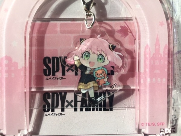 SPY×FAMILY　スパイファミリー　アーニャ　アクリルスタンドキーホルダー２