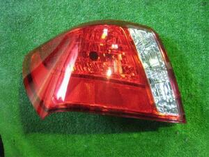 インプレッサ CBA-GVF 左テールランプ 2500 WRX STI Aライン プレミアムパッケージ EJ25-DET 220-20087 84912-FG150 39621