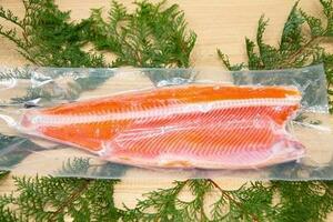 ■【天然紅鮭フィーレ　8kg　中辛　11枚】■天然　熟成紅鮭フィレー（中辛口) 即決　格安☆★☆