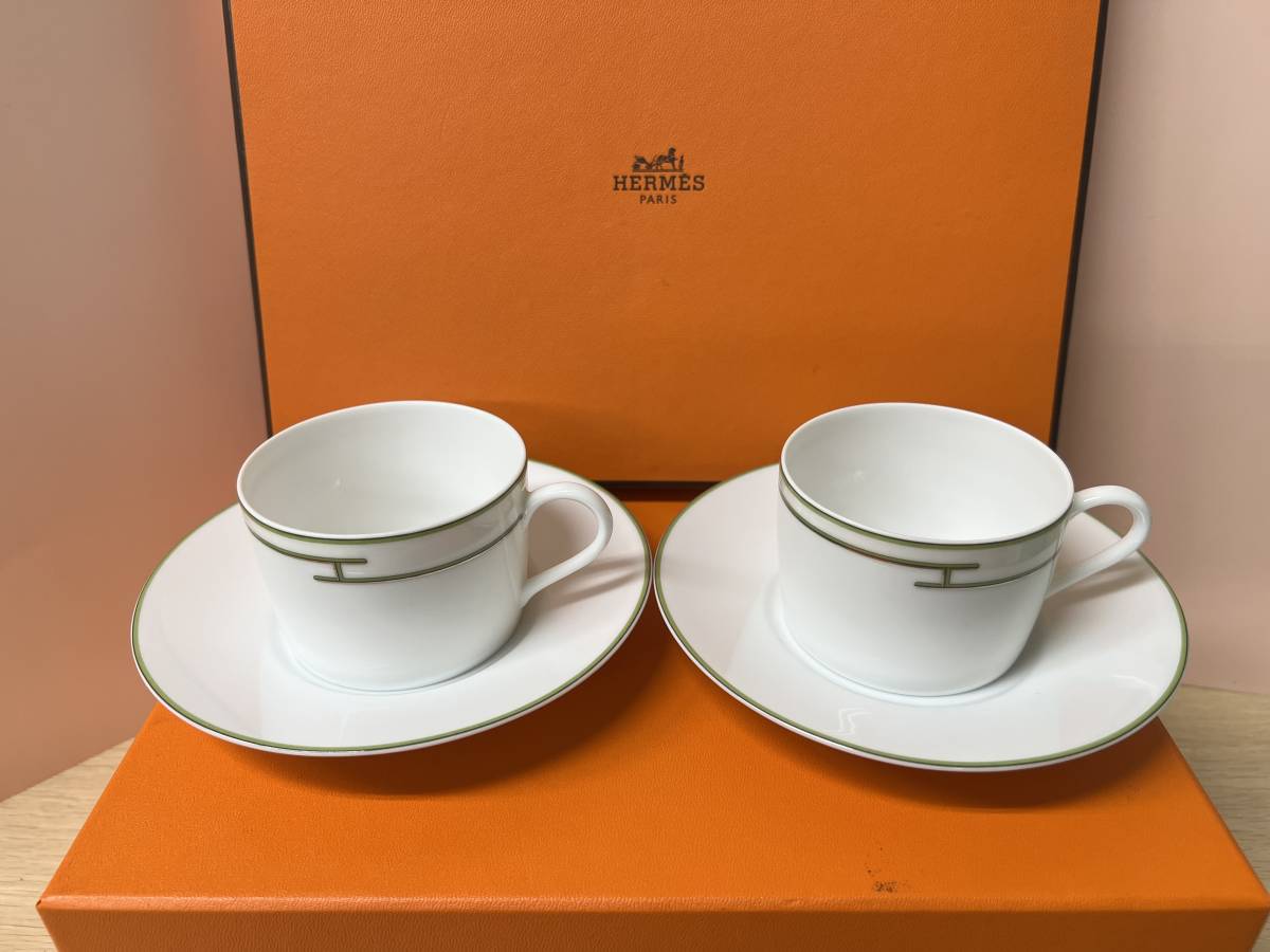 最大93％オフ！ HERMES リズム ペアセット ティーカップソーサー 新品