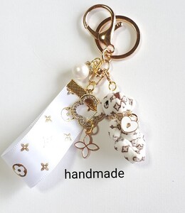 No.963 ハンドメイド 2way ミニミニ モノグラム くま キーホルダー バッグチャーム