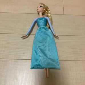 Disney ディズニー 着せ替え人形　アナと雪の女王　アナ雪　エルサ