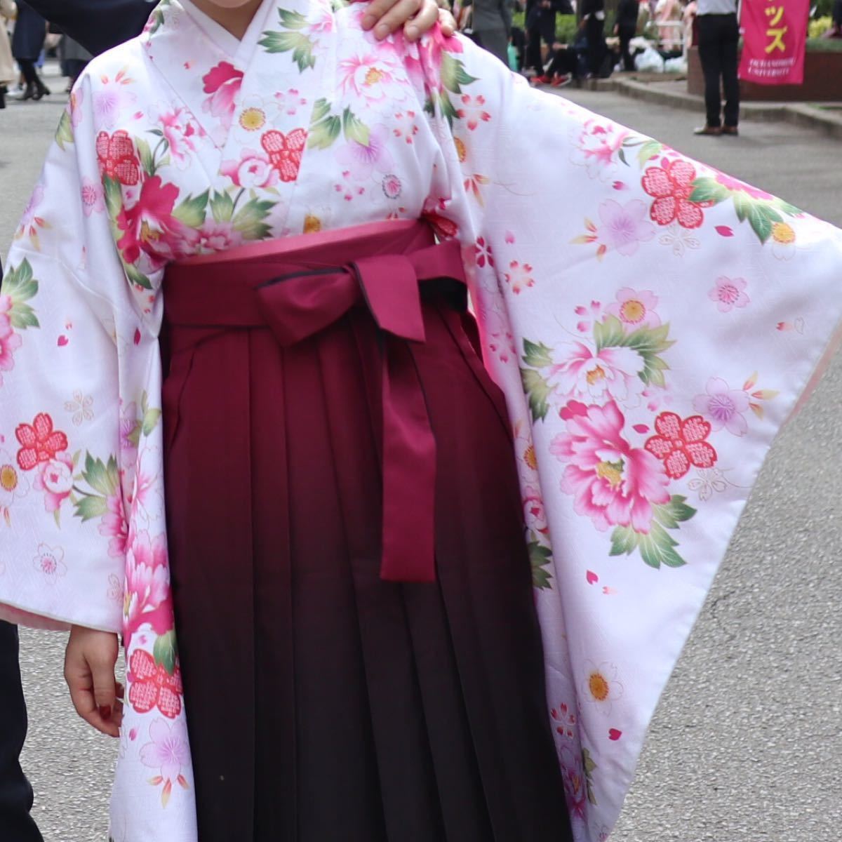 当店の記念日 kimonomachi 袴セット 刺繍 袖丈75×袖幅34（裄丈68）豪華