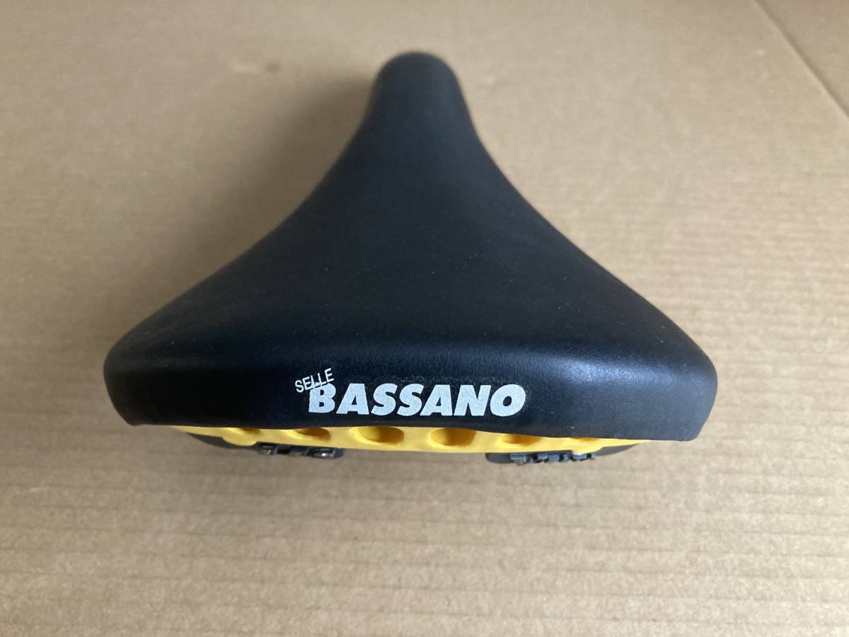 ヤフオク! -「bassano」(サドル) (パーツ)の落札相場・落札価格